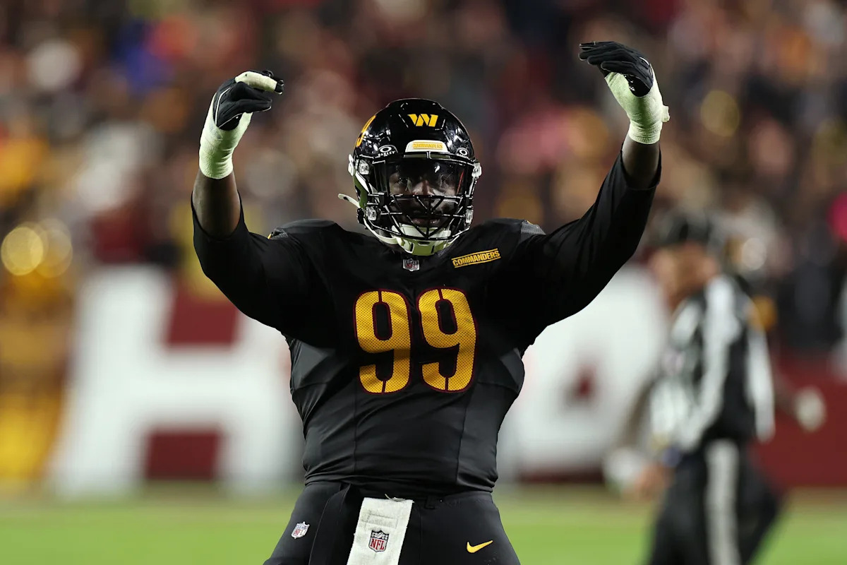 Javon Kinlaw K1体育 休赛季补强火力全开，华盛顿指挥官队防守端大变样